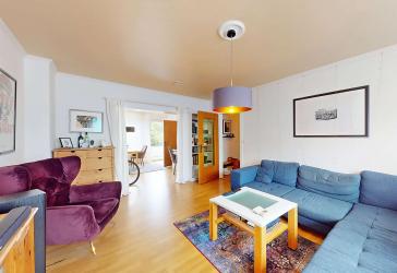 PHI AACHEN - Gemütliches Zweifamilienhaus mit Garagen und Sonnengarten in begehrter Lage von Aachen!