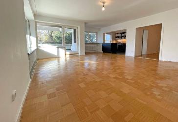 Großzügige 3,5-Zimmer Wohnung in bester Lage von Harlaching (Isar-Hochufer)