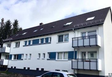 Das Glück hat ein Zuhause - Interessante 3-Zimmer-Souterrain-Wohnung