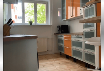 Sehr helle 3 Zimmer mit Balkon