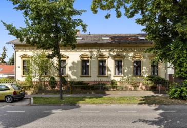 Einzigartige Villa von 1871 im Herzen von Nauen - perfekt für Familien oder Wohnen & Arbeiten