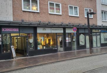 Friseursalon (ca. 124 m²) mit ca. 4 m Fensterfront in 23552 Lübeck/City - Königstraße/Haerder-Center