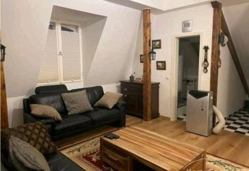 26130 HomeCompany Dresden Möbliert/Furnished 2-Zimmer Dachgeschoß Apartment in Dresden-Blasewitz max. 2 Personen