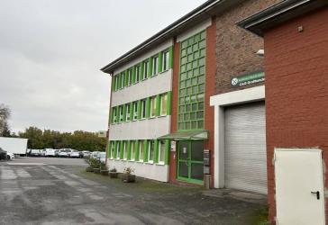 RIS Immobilien präsentiert: aufgepasst!- Bürofläche in super Gewerbelage