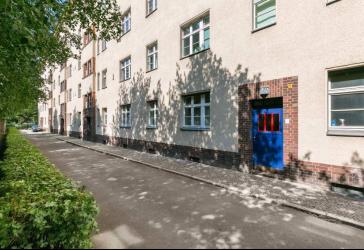 Aktion!* Vermietete Charmante Altbau-Wohnung mit 2-Zimmer in ruhiger, guter Lage in Prenzlauer Berg