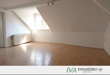 Gemütliche 2-Raum-Dachgeschoss-Wohnung im Stadtzentrum Riesa´s