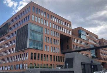 Moderne Bürofläche direkt an der Elbe! Provisionsfrei