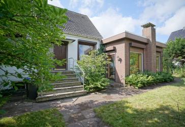 Volksbank Immobilien: Lichtdurchflutetes Einfamilienhaus im Schierholzgebiet!
