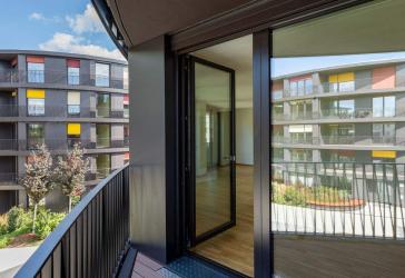 Die Elbe vor der Haustür – 2-Zimmer Wohnung mit Loggia – Marina Garden