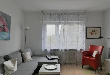 (EF1198_M) Kassel-Stadt: Oberzwehren, möblierte Wohnung mit Balkon und kleinem Esszimmer, Grundreinigung inkl.