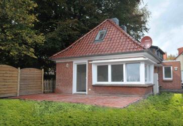 **Saniertes EFH mit Anbau/Garage in Marienhafe***PROVISIONSFREI