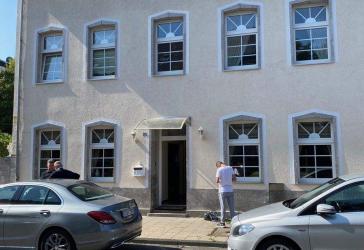 Viel Raum für Generationen - Familienfreundliches Wohnhaus in guter Lage mit Entwicklungsmöglichkeiten