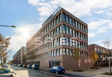 ERSTBEZUG: Attraktive Büroflächen im Steuerbord