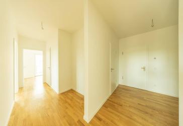 4-Zimmer Neubauwohnung mit großem Balkon rundherum
