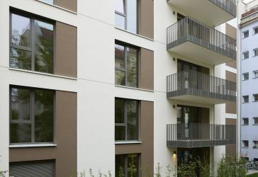 3-Zimmer-Wohnung mit eigenem Garten und großer Terrasse // WE02