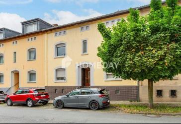 Charmantes Mehrfamilienhaus mit Terrasse und Garage