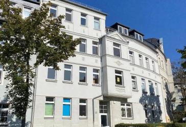 3-Zi.-Zimmer Dachgeschoßwohnung in ruhiger Lage mit großem Wohnzimmer