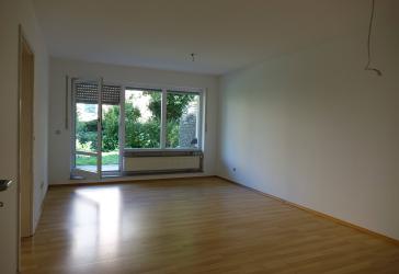 2-Zimmer Whg EG mit Terrasse u. EBK