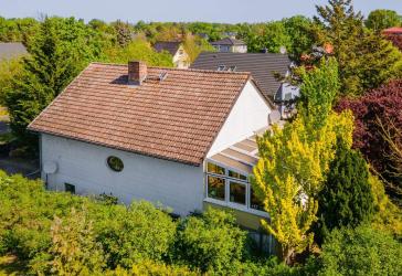 Einfamilienhaus in Fredersdorf - Mit Wintergarten, Einbauküche, Pool, Garten, opt. Einliegerwohnung