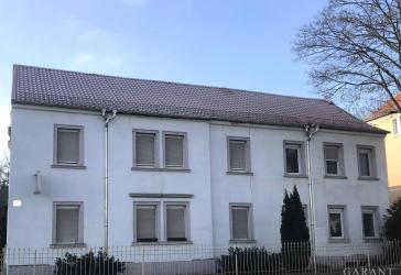 Mehrfamilienhaus mit Potenzial - interessant für Gewerbetreibende - mit Werkstatt und Lagerräumen