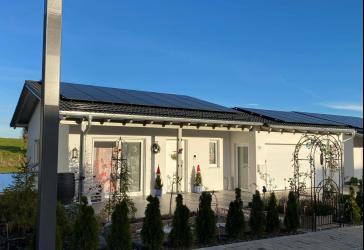 Ruhige Lage, nähe Pfarrkirchen, neuwertiges Einfamilienhaus KFW40-Standard (2023 fertiggestellt)