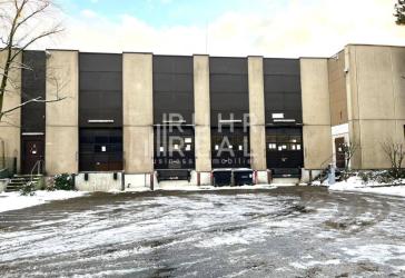 Attraktive Lager-/ Logistikfläche in Düsseldorf | Rampe & ebenerdig | Gewerbepark