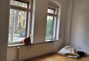 Zentrumsnah! Altbauwohnung, ca. 82 m2, 4 ZKB, Gartennutzung