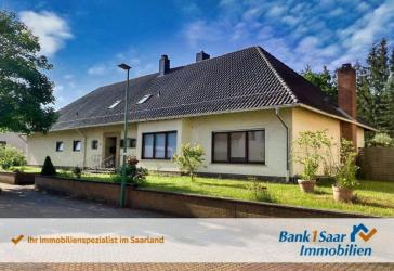 Großzügiges Einfamilienhaus mit Einliegerwohnung und vielfältigem Ausbaupotenzial in Kirkel-Limbach