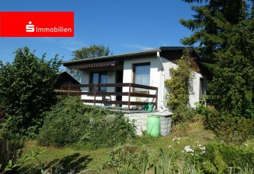 Ruhe und Erholung pur! Freizeitgrundstück mit Bungalow in Schleiz - Nähe Freibad!
