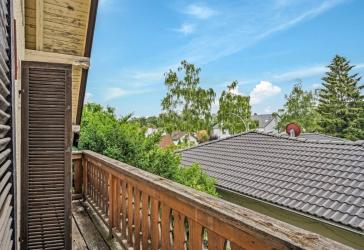 Sanierungsbedürftig, aber provisionsfrei & 300 m zum Ammersee - Familienfreundliches Haus mit Garten