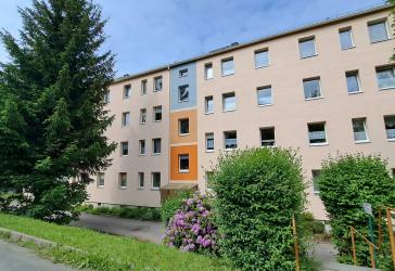 Sehen, staunen, einziehen - helle 2-Raum-Wohnung in ruhiger Jahnsdorfer Lage mit Blick ins Grüne