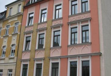 Schöne 2-Zimmer-Wohnung 48 m² großer Balkon, ruhig gelegen und frisch renoviert. Gute Hausgemeinschaft.