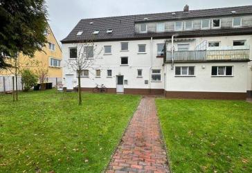 Gemütliche 2 ZKB-Wohnung mit Einbauküche in Fedderwardergroden! Frei ab April!