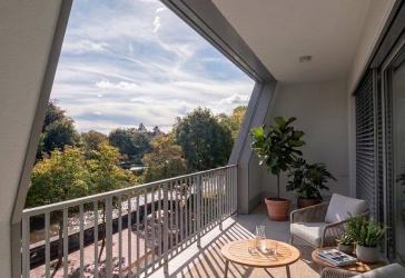 Exklusives Reihenendhaus angrenzend an die alte Amalienstraße in Oldenburg mit Kanalblick!