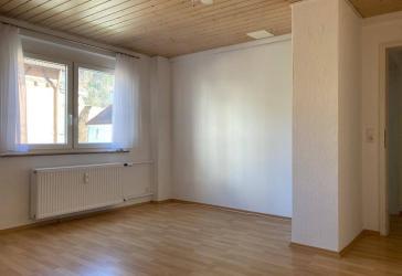 Schöne 3er - WG mit großer Küche in direkter Bahnhofsnähe in Geislingen