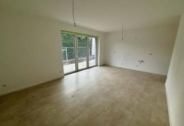 Barrierefreie 3 Zimmer ETW mit Terrasse in Schnelsen!