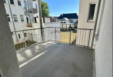 ==Gewerberaum für Praxis, Kanzlei oder Büro mit Balkon & Lift in der Leipziger-Str.==