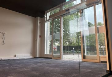 Retail Space Karl-Marx-Allee