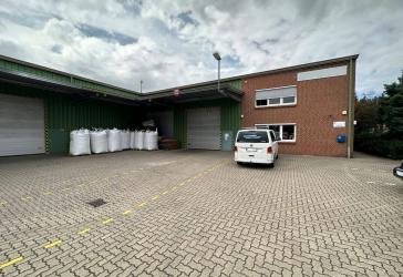 Ansprechende Büroflächen auf einem gepflegten Gewerbehof mieten