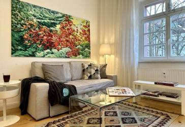 TOP-Wohnung! Exklusiv möblierten Wohnung mit Balkon in Leipzig-Reudnitz