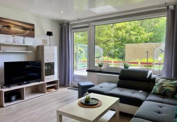 Modernisierte, strandnahe 2-Zi.-Whg. in Büsum - ca. 42 m² mit sonnigem Südbalkon