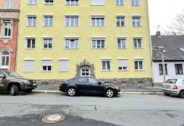 3 Raum Wohnung mit Balkon für kleine Familie