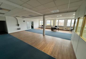 400 m² Büro in Karlshof