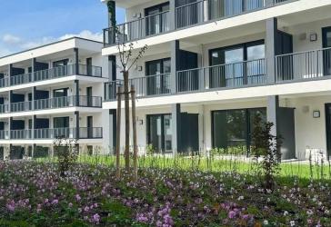 Hochwertige Eigentumswohnungen in 93133 Burglengenfeld, teilmöbliert mit Südwest Balkon