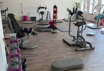Vielseitig nutzbare Mietfläche im Obergeschoss – 140 m² Praxis- oder Bürofläche