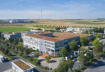 Großes, renoviertes- vollklimatisiertes Büro inkl. Teeküche