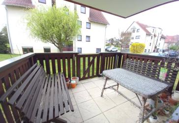 Eigentumswohnung in sehr beliebter Lage, EG, Maisonette mit Terrasse und PKW-Stellplatz