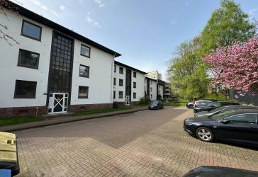 Helle, ruhige 3 Zimmerwohnung in Farmsen mit Blick in den Garten