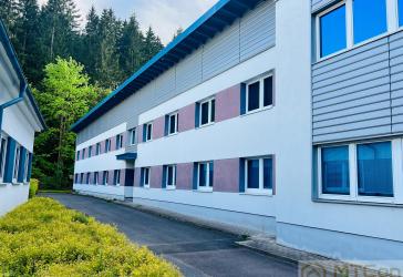 Bürogebäude inklusive Parkflächen im Gewerbegebiet 'Am Hammergrund' in Ilmenau