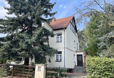 Großzügige Villa in unmittelbarer Nähe zum Cospudener See